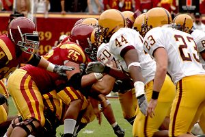 football_offense_defense-100681014-primary-idge